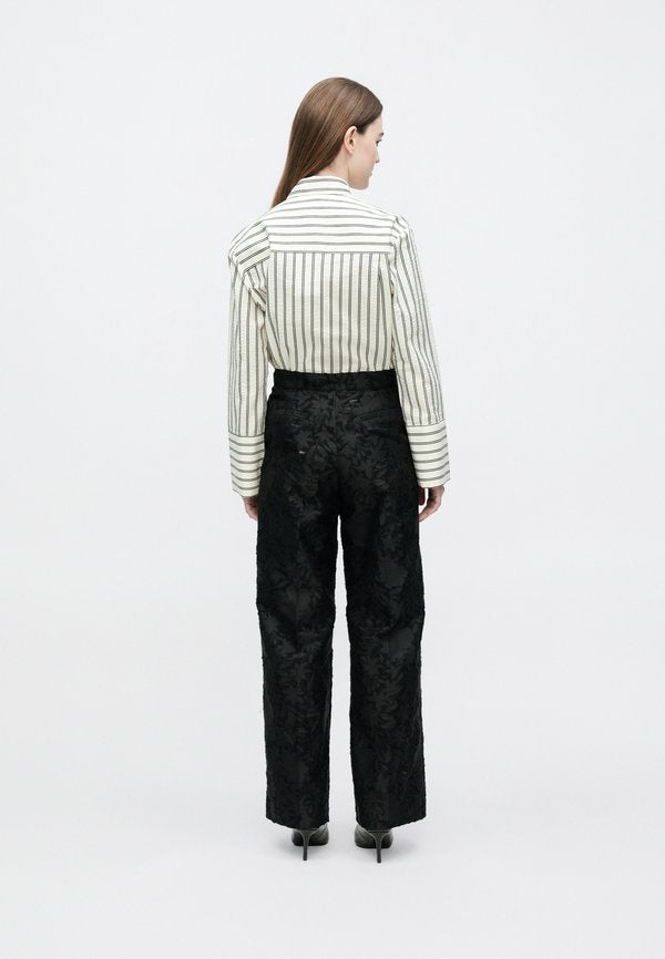 DAY Birger et Mikkelsen HUNT REFINED STRUCTURE