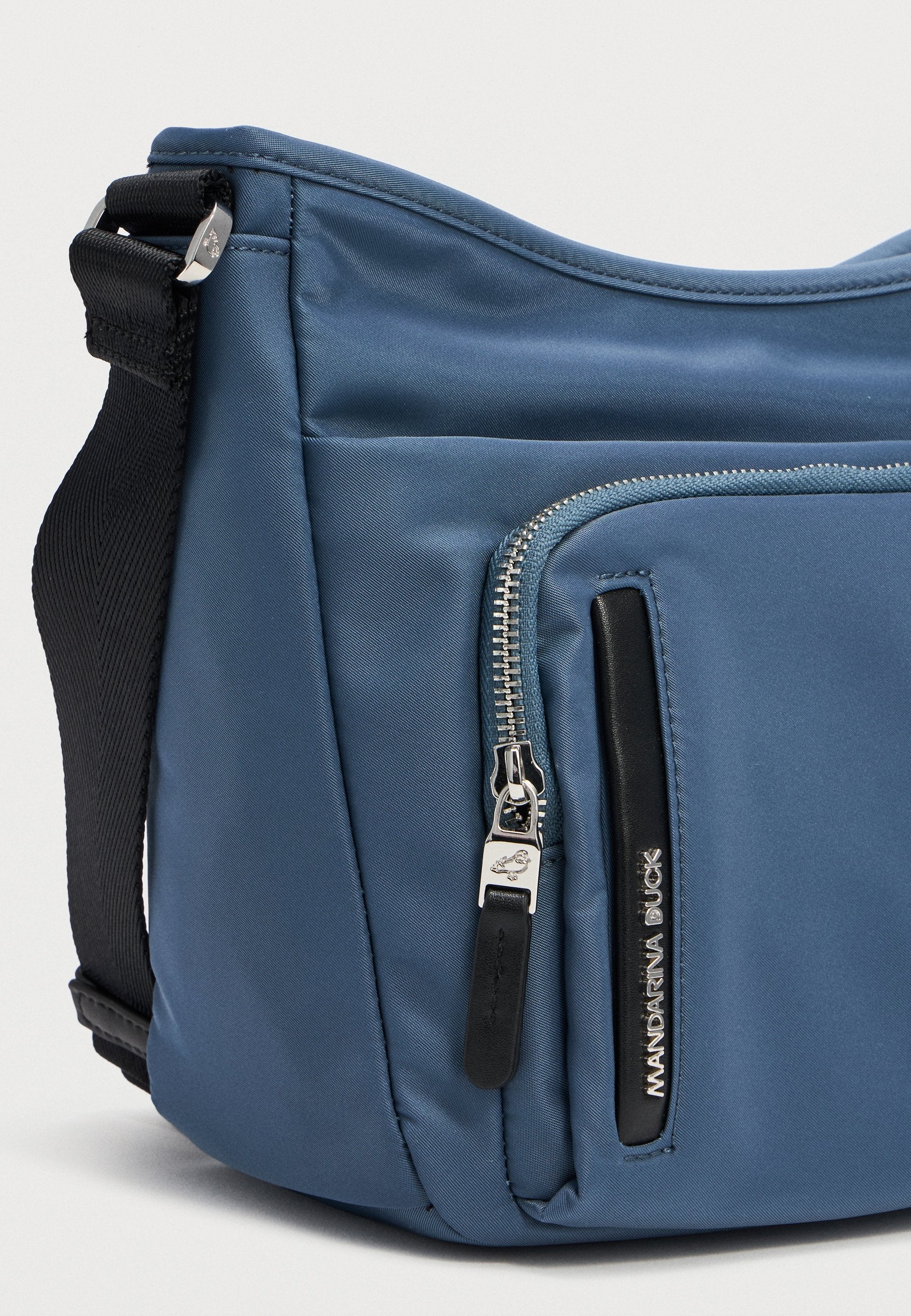 Mandarina Duck HUNTER