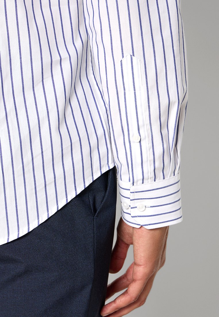 Michael Kors SLIM FIT