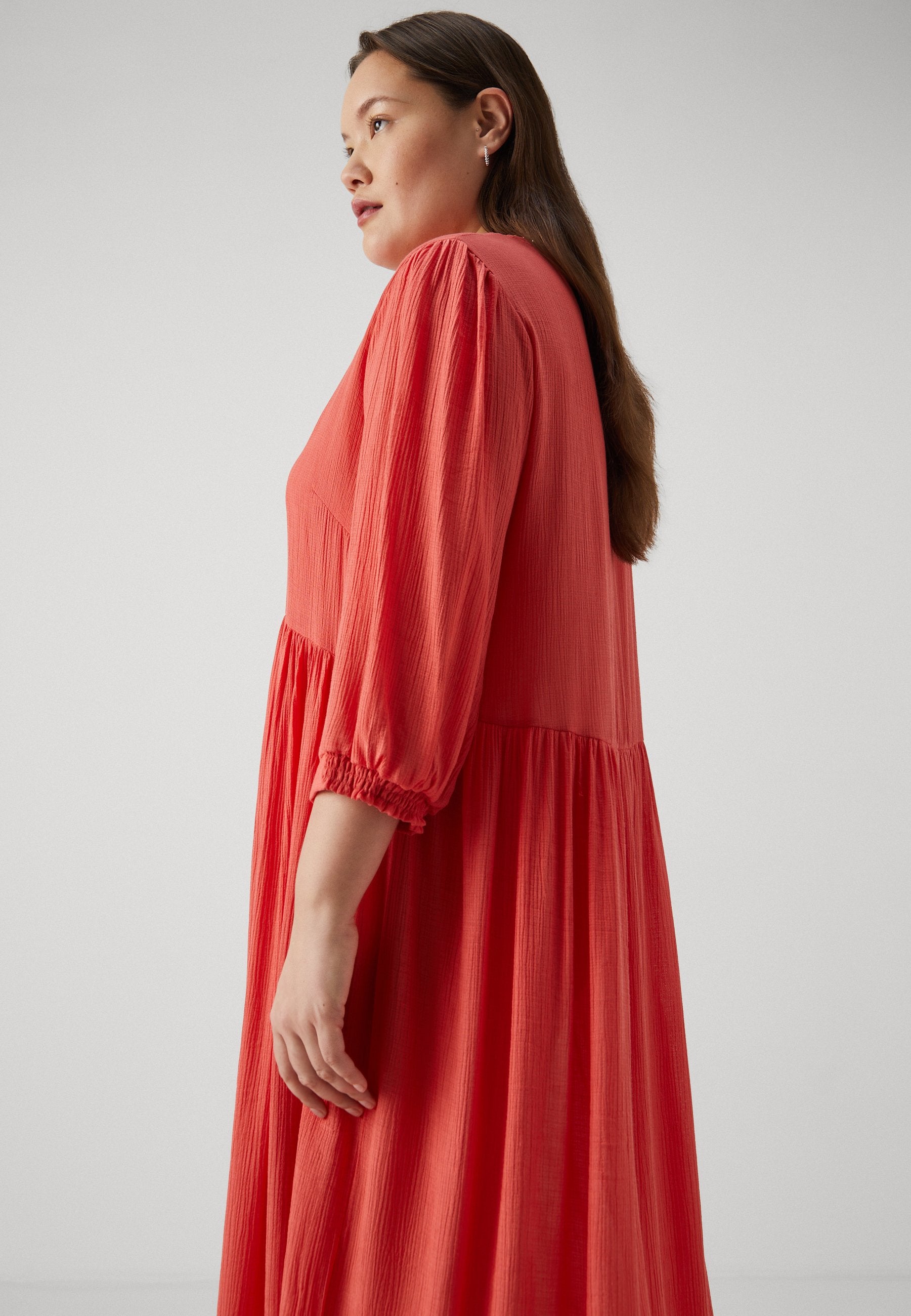 CARGEORGIA 3/4 MIDI DRESS Media 5