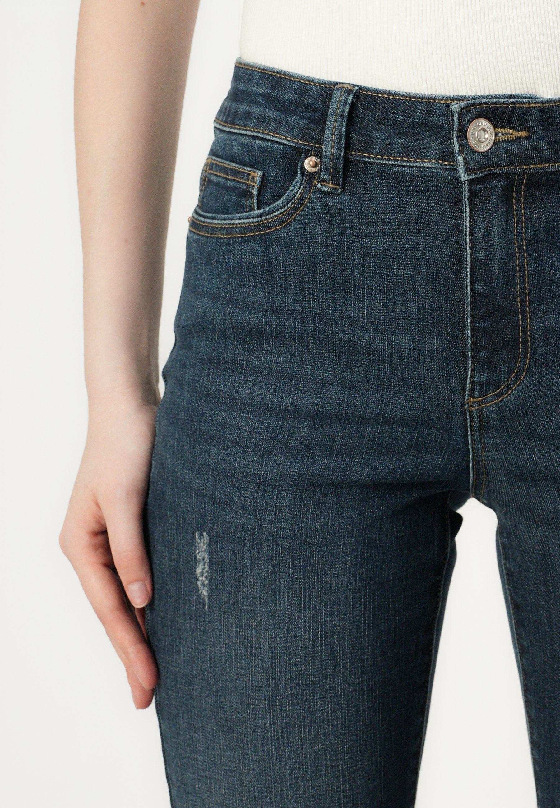 ONLWAUW MID WAIST Media 6