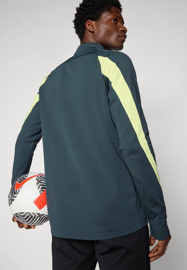 Nike Performance TOP