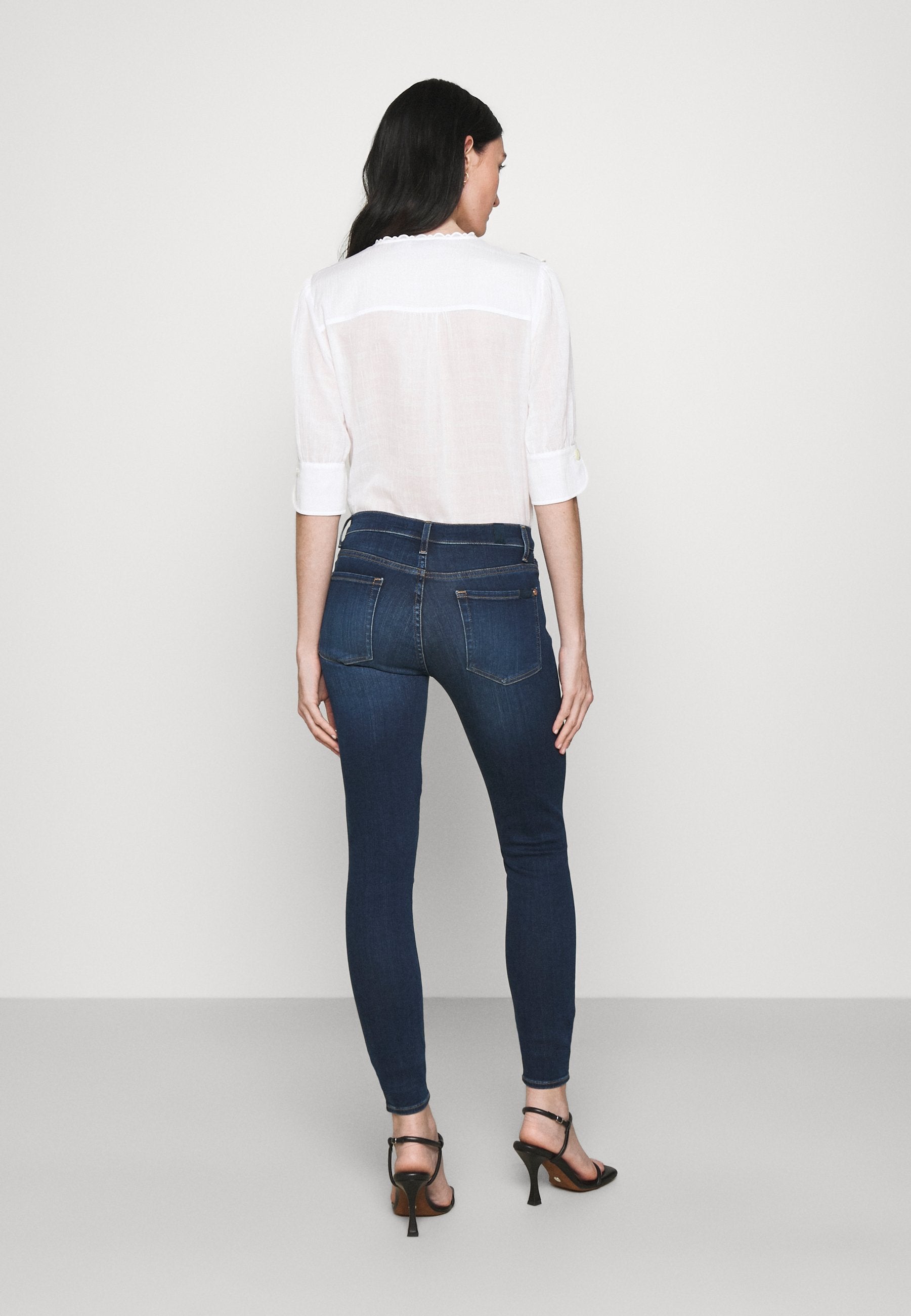 7 for all mankind