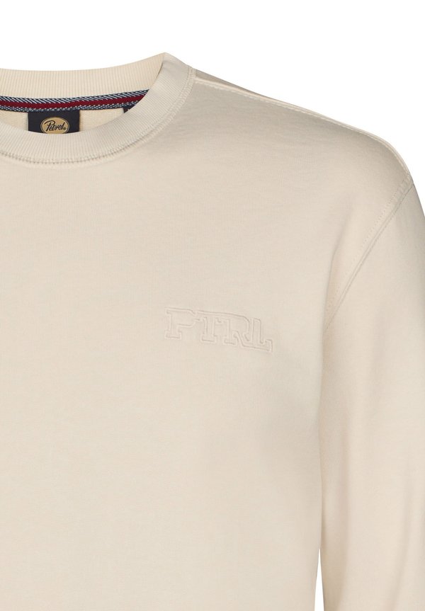 Petrol Industries ROUND NECK