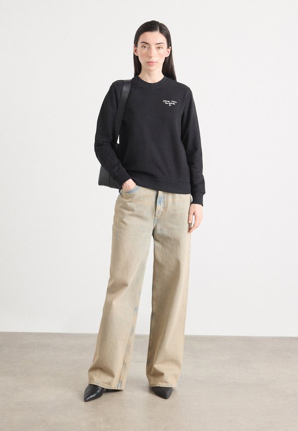 Tommy Jeans LOGO CREW
