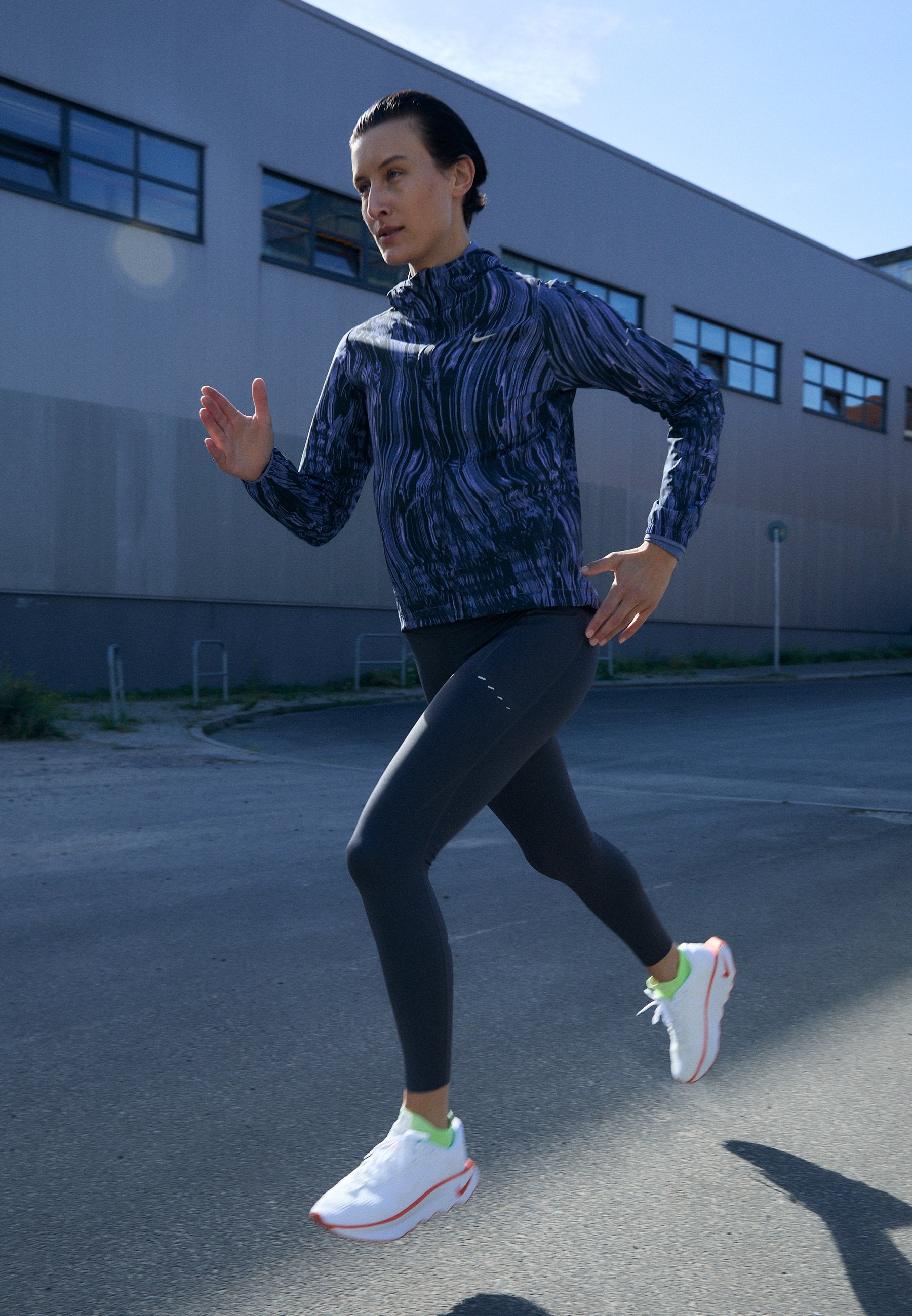 Nike Performance SWIFT