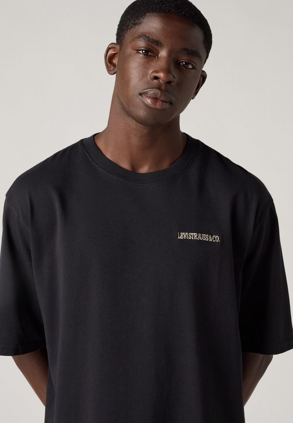 Levi's® LSE HALF SLEEVE TEE