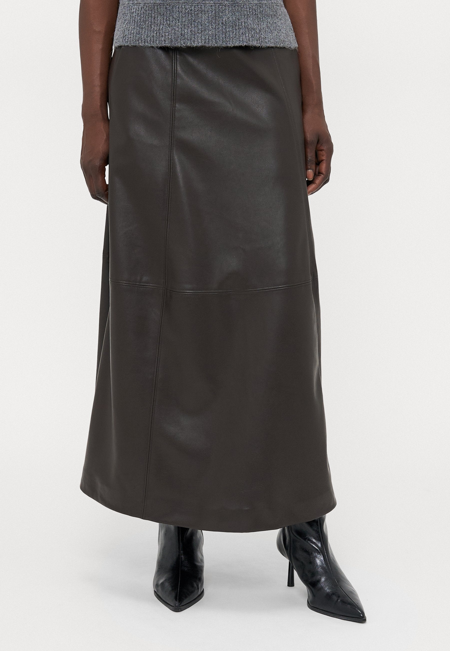 Vero Moda Tall VMOLIVE ANKLE SKIRT