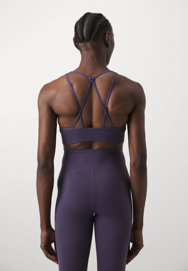adidas by Stella McCartney TRUESTRENGTH YOGA SPORTS