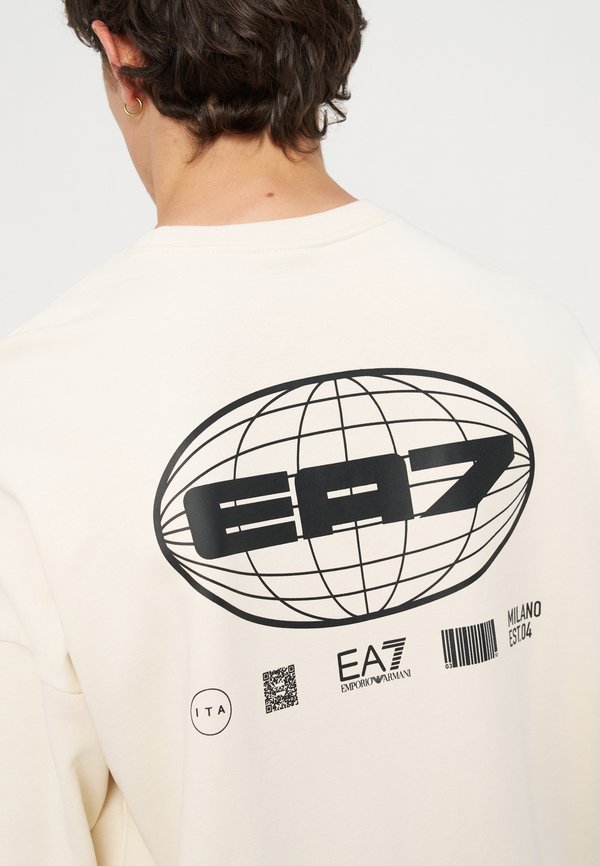 EA7 Emporio Armani