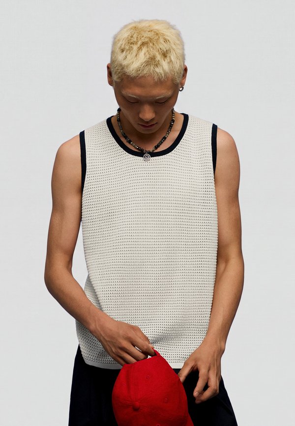 Bershka CONTRAST MESH - VEST TOP - Top - white