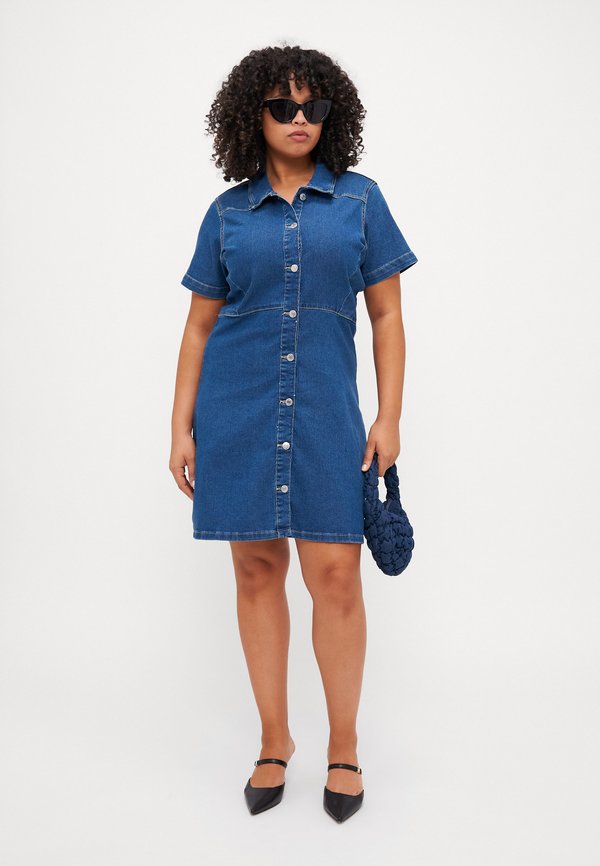Vero Moda Curve VMAMANDA DRESS
