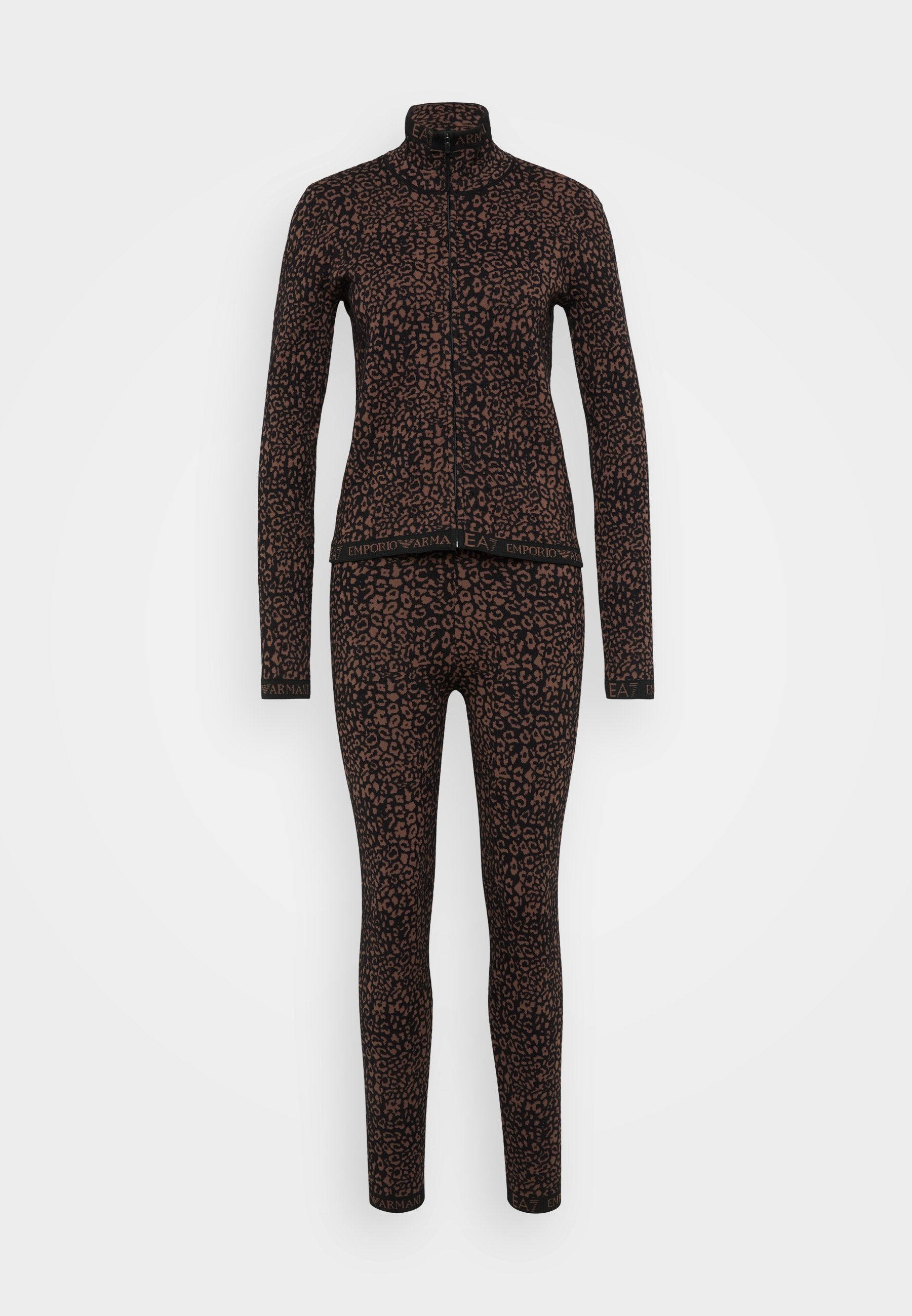 FULL ZIP SET Media 1