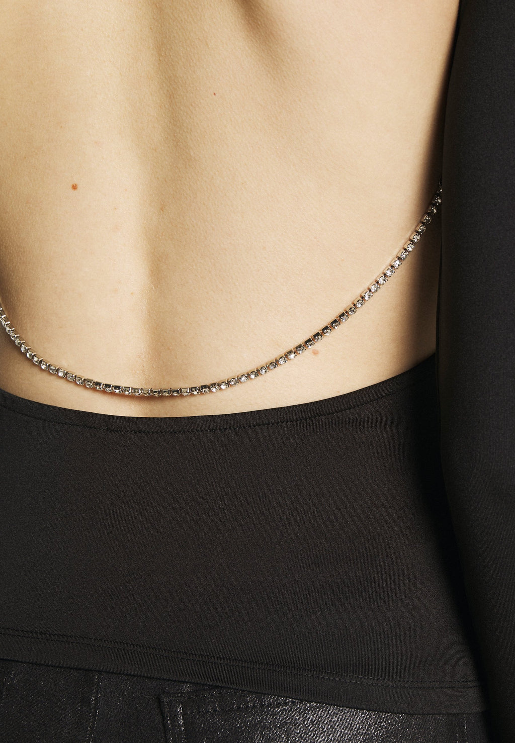 Nly by Nelly CHAIN BACK