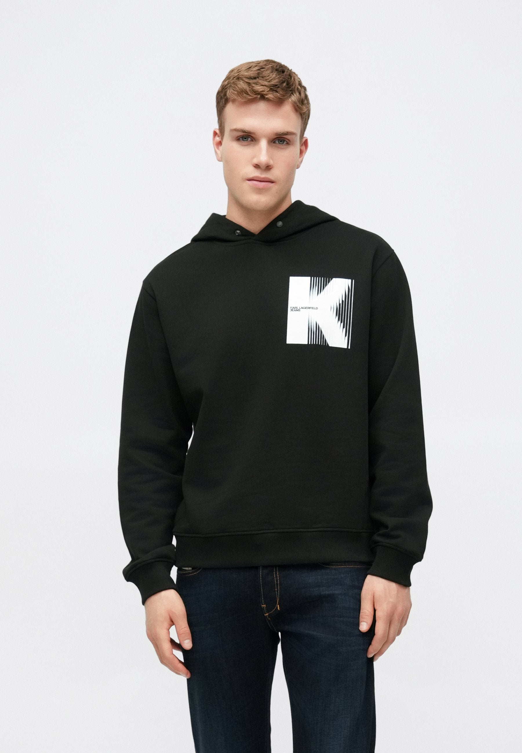 LOGO HOODIE Media 3