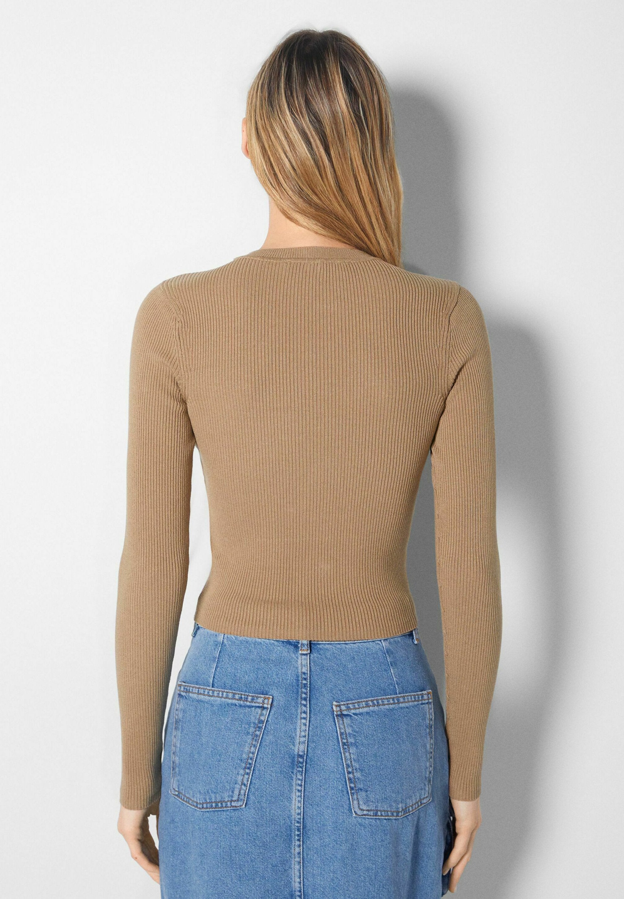 Bershka ROUND NECK