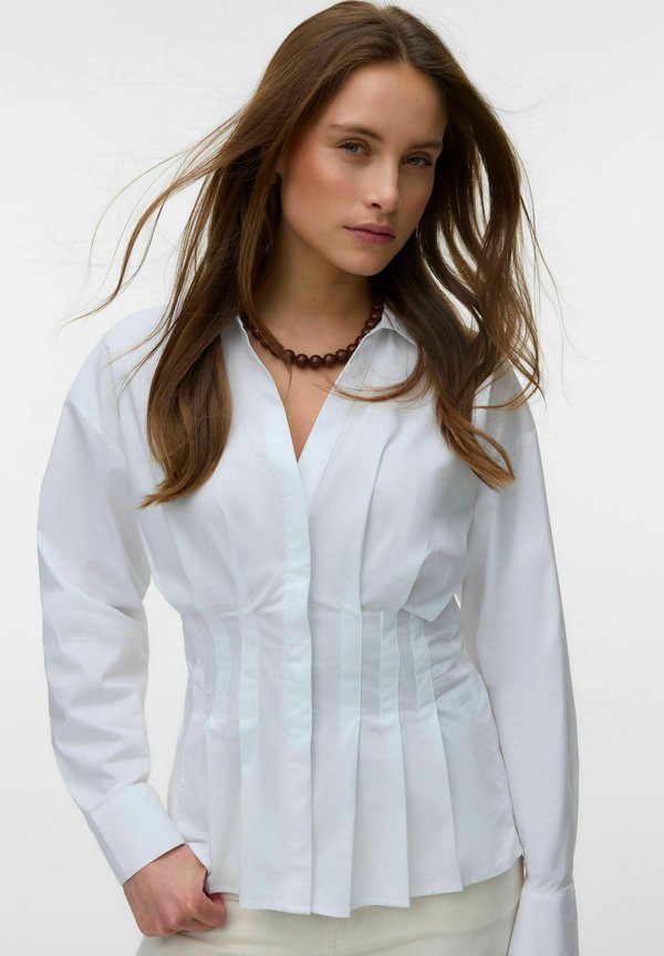 Vero Moda VMLOTUS - Button-down blouse - bright white