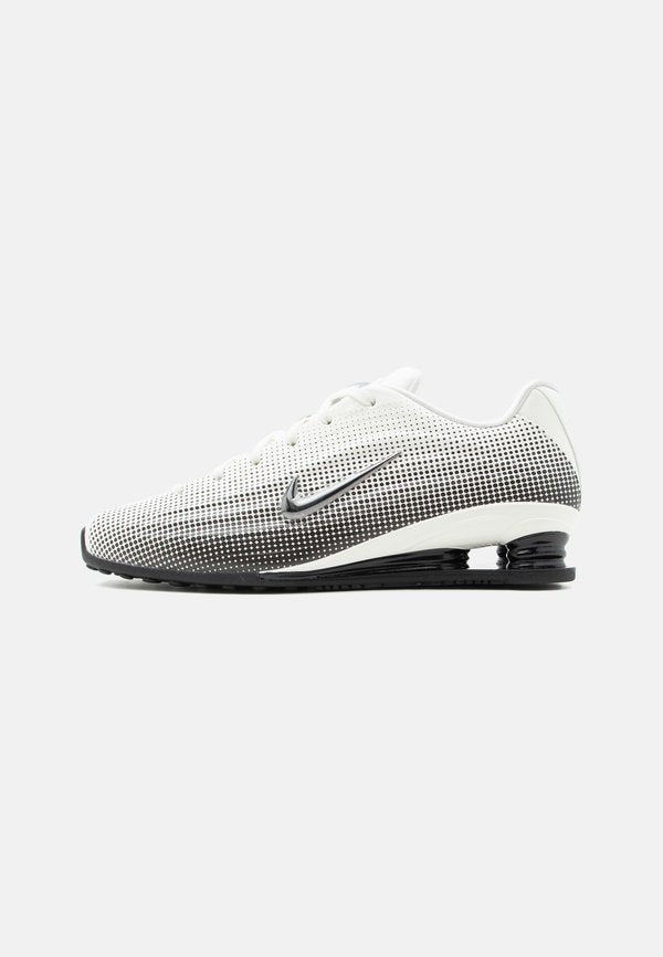 Nike Sportswear SHOX Z - Trainers - sail/black