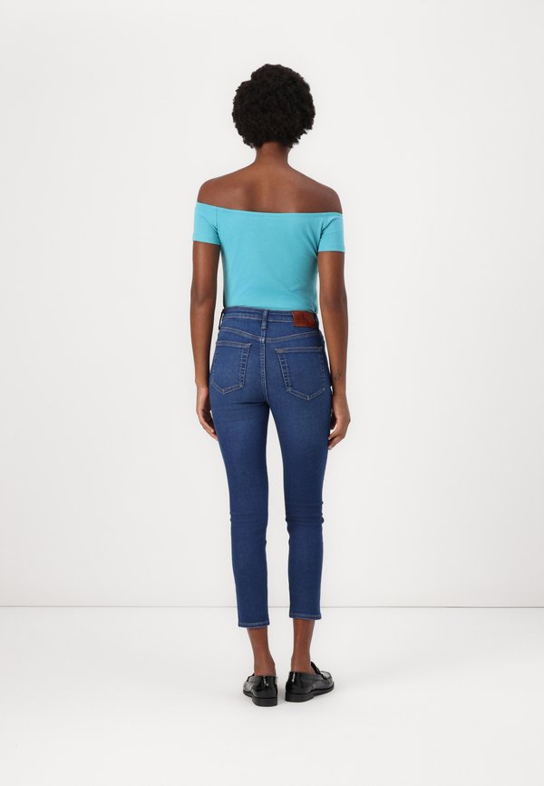 Calvin Klein Jeans
