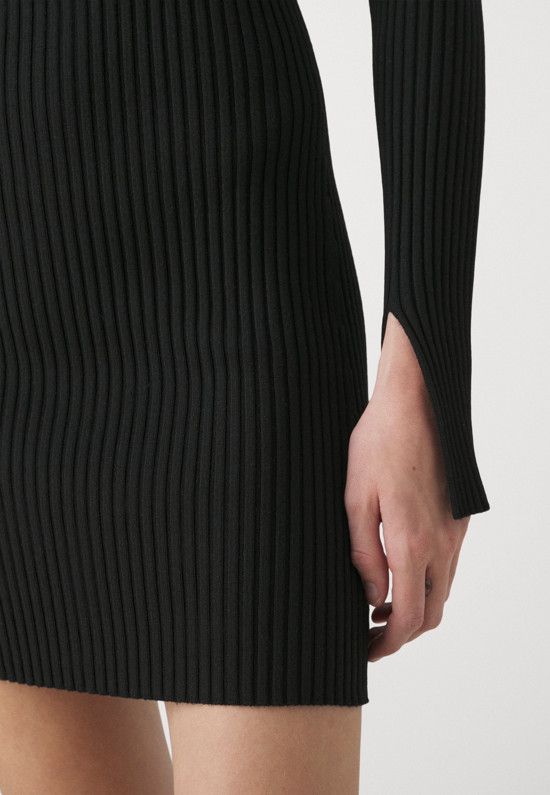 AERON DRESS