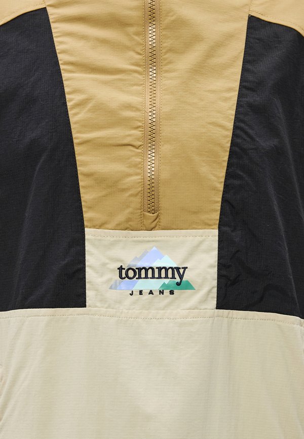 Tommy Jeans LIGHTWEIGHT RIPSTOP LOOSE POPOVER JACKET