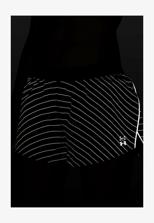 Under Armour HALO RUN REFLECTIVE - Sports shorts - anthracite