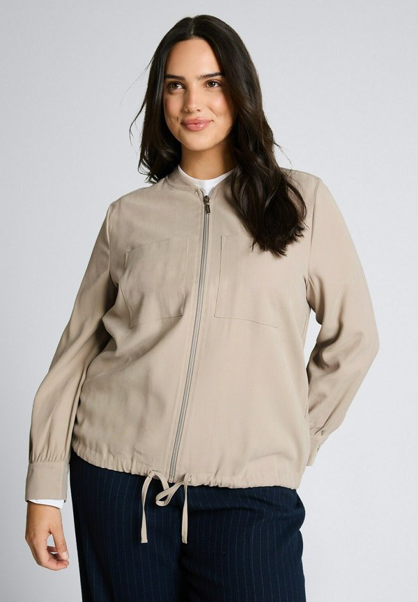 TOM TAILOR PLUS SIZE - MIT BRUSTTASCHEN - Bomber Jacket - soft taupe grey