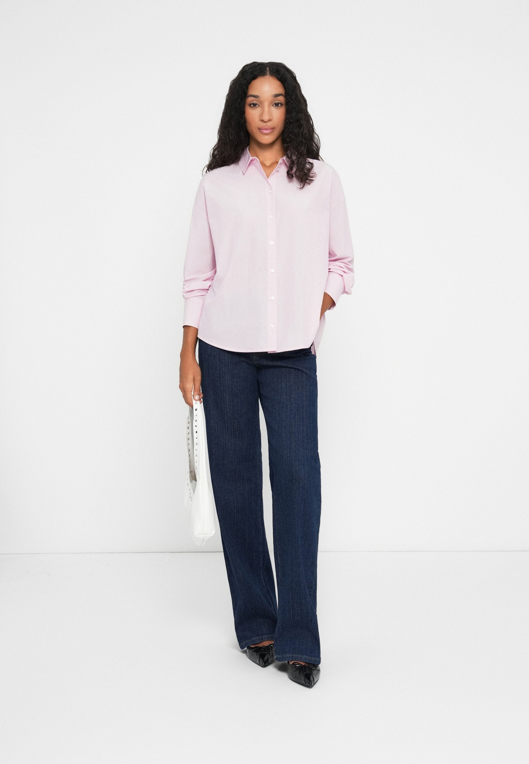 ONLELLA MID WAIST Media 2