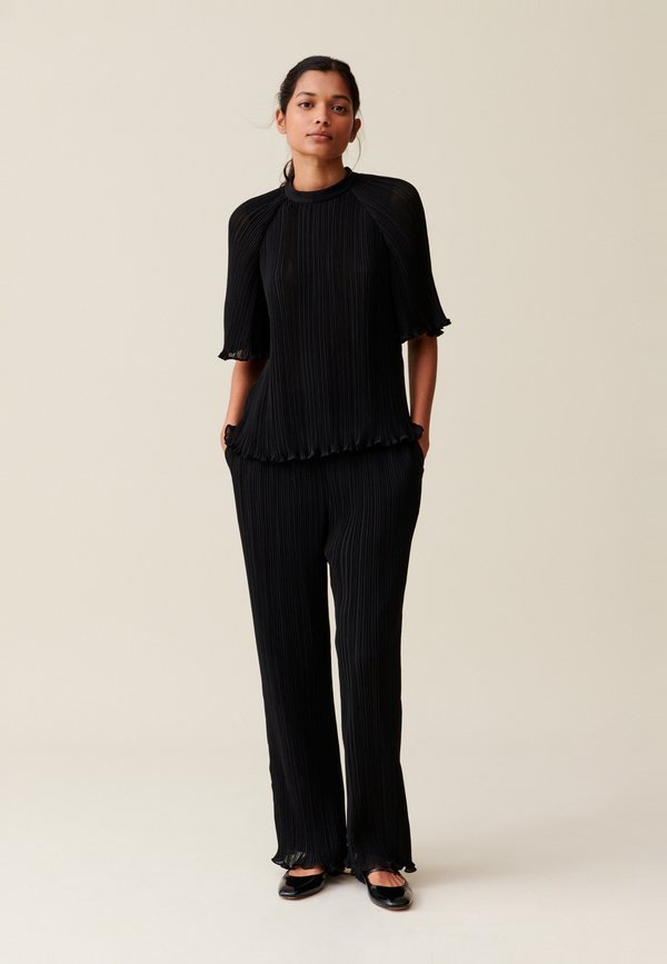 Claudie Pierlot PICHA