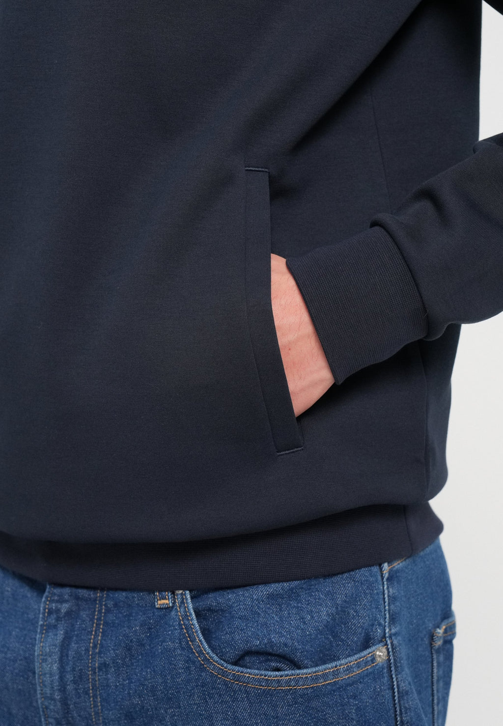 PERFORMANCE QUARTER-ZIP INTECHNO KNIT JUMPER Media 6