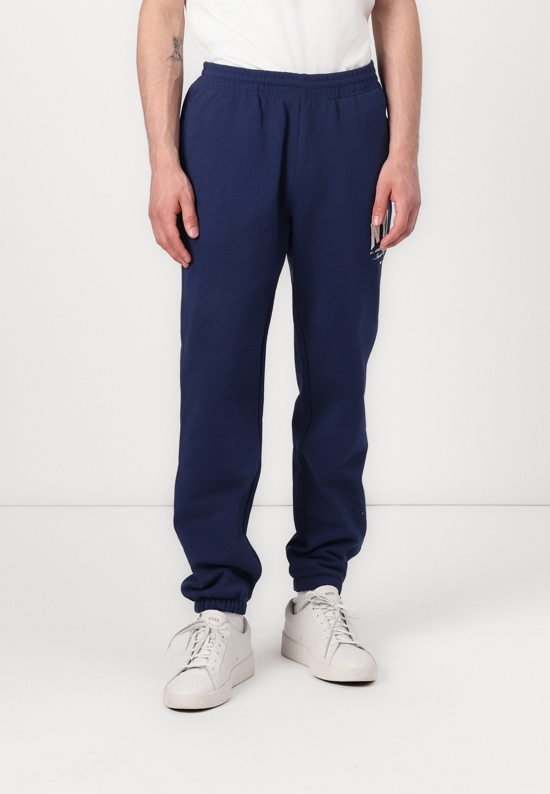 PREP SWEATPANT Media 3