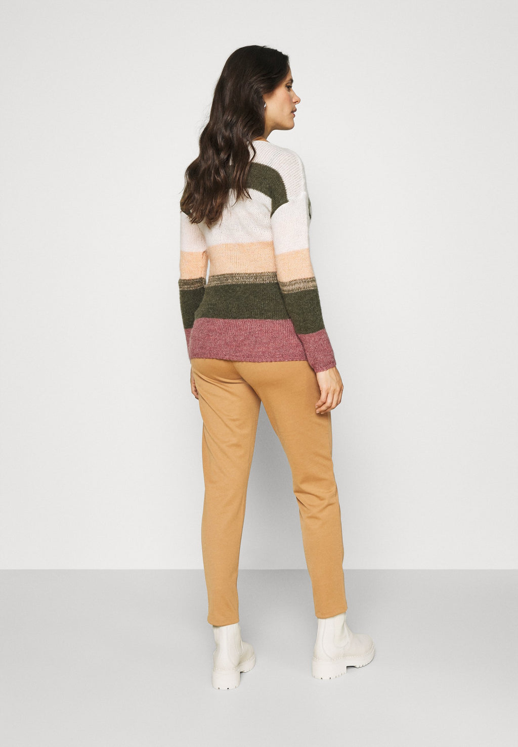 Vero Moda Maternity VMMLUCCALILITH PANT