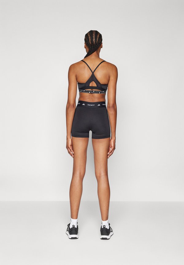 adidas Performance TECHFIT STAY INDOOR PLAY SHORT