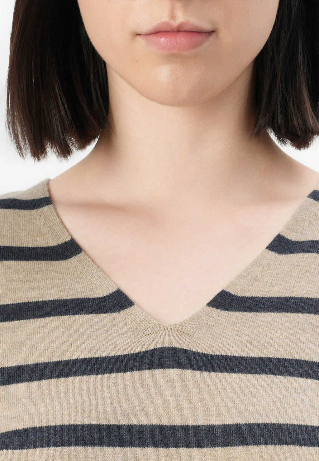 ONLY ONLAMALIO LIFE V NECK