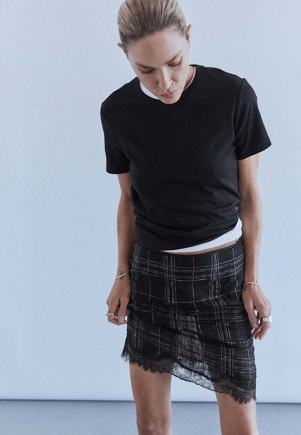 Mango ADULT - Pencil skirt - black