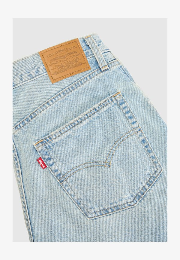 Levi's® BAGGY DAD JORT - Denim shorts - take everyday - light indigo - worn in