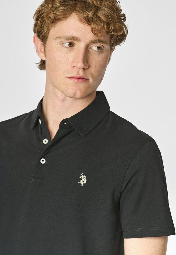 U.S. Polo Assn.