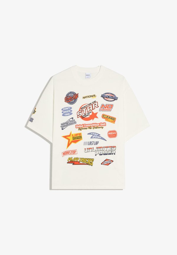 Bershka RACING PRINT T-SHIRT - Print T-shirt - white