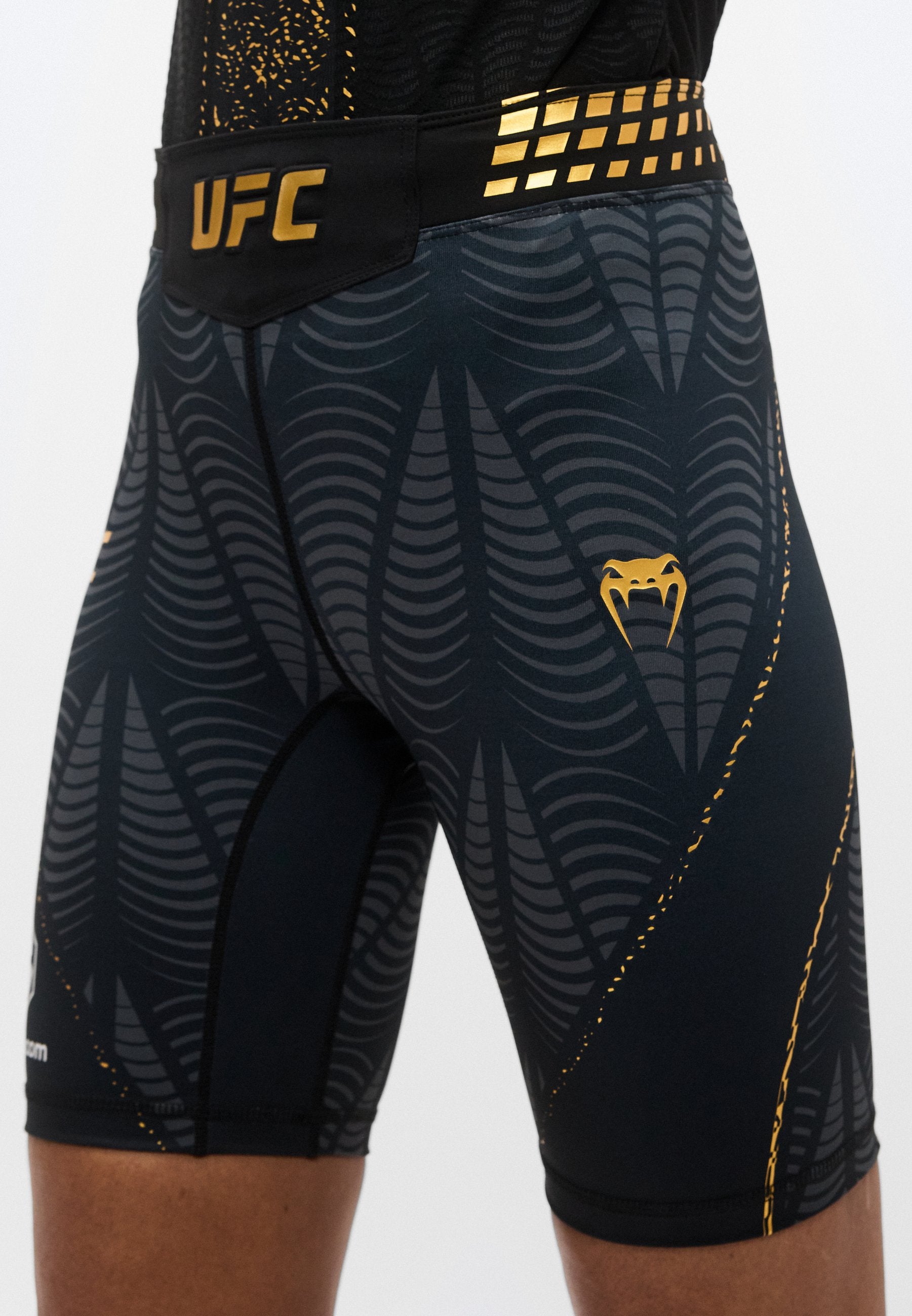 Venum UFC ZENITH FIGHT NIGHT WOMEN'S VALE TUDO SHORT LONG FIT