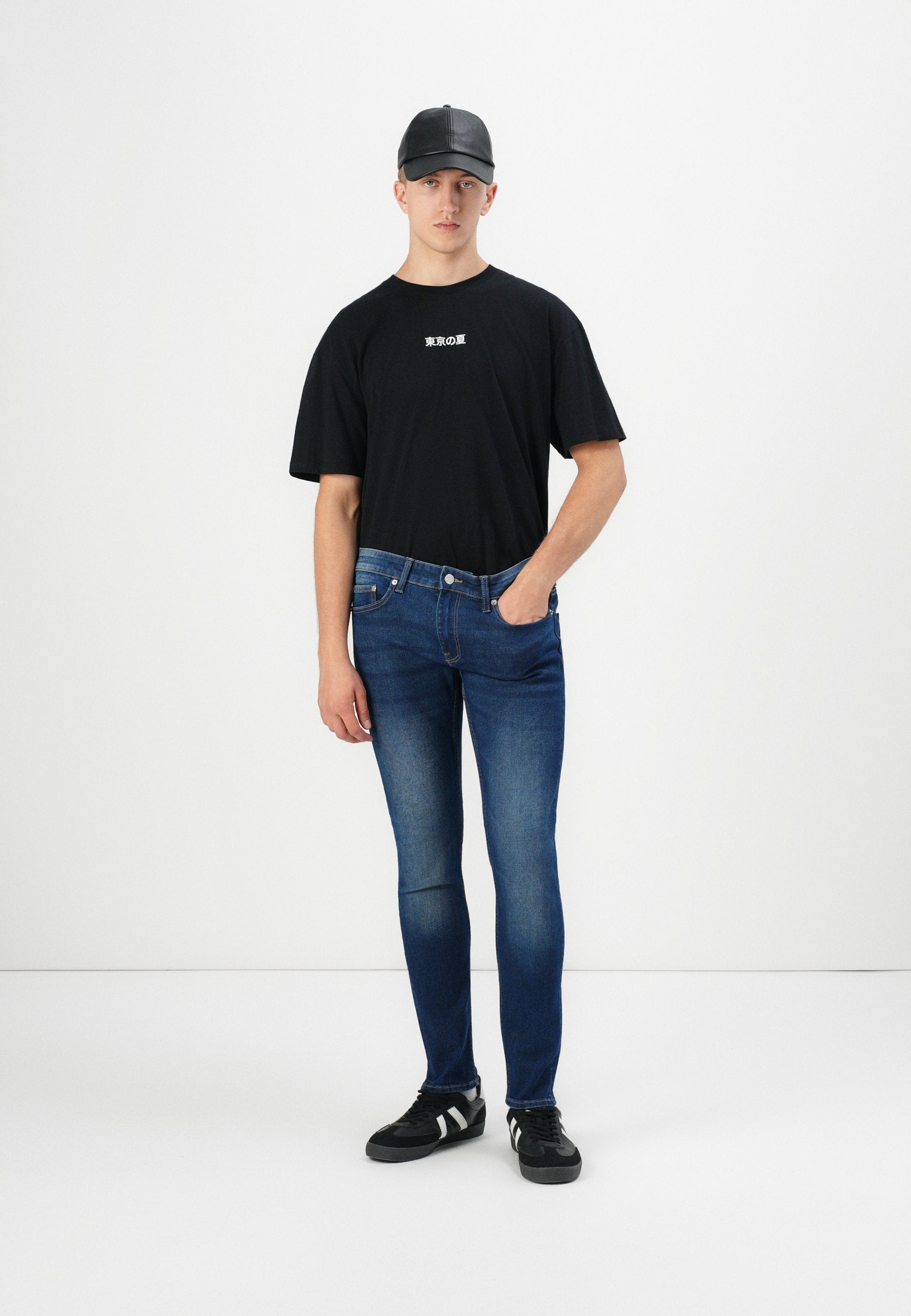 ONSWARP Skinny Fit Media 2