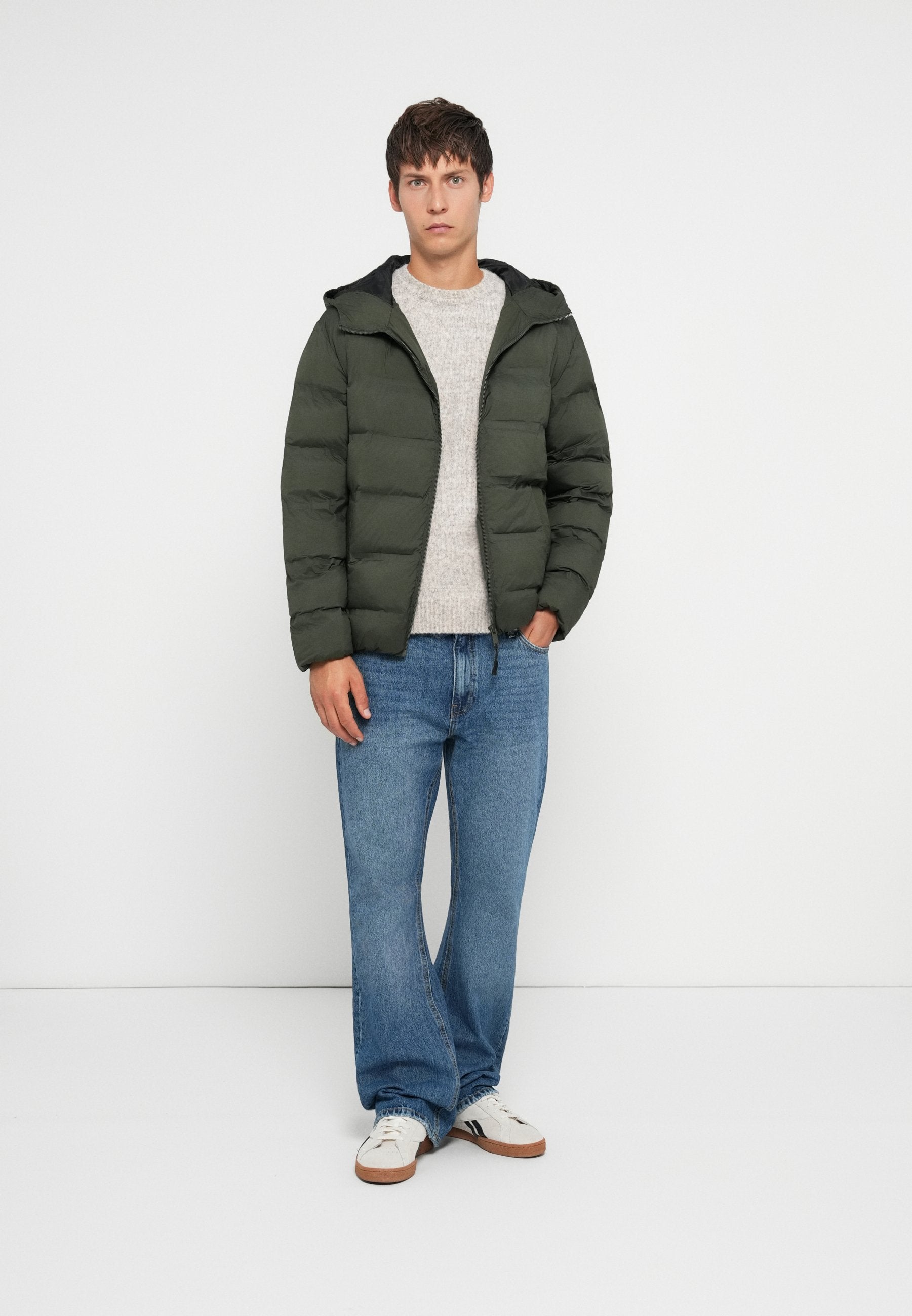 ONSUNION SEAMLES LIFE HOOD PUFFER JACKET Media 2