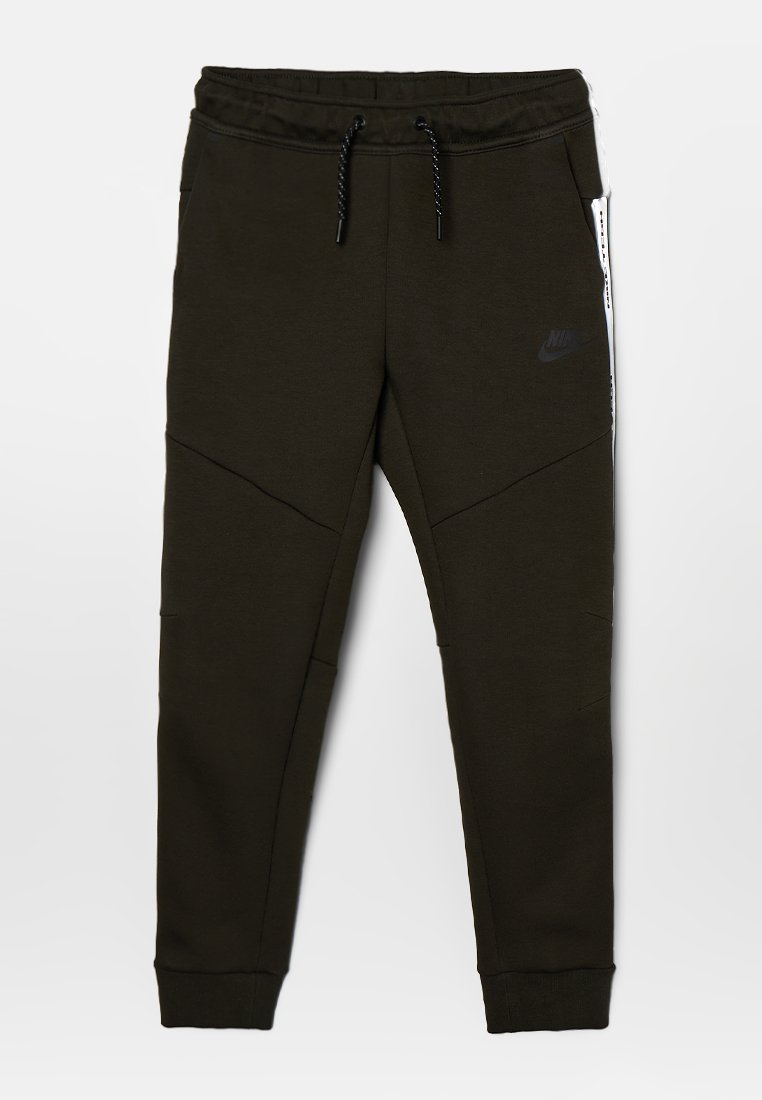 Nike Sportswear