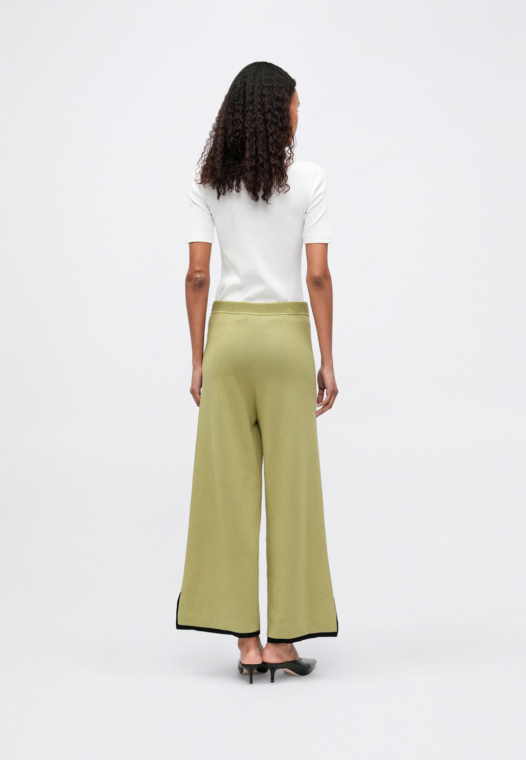 CONTRAST PANTS Media 4