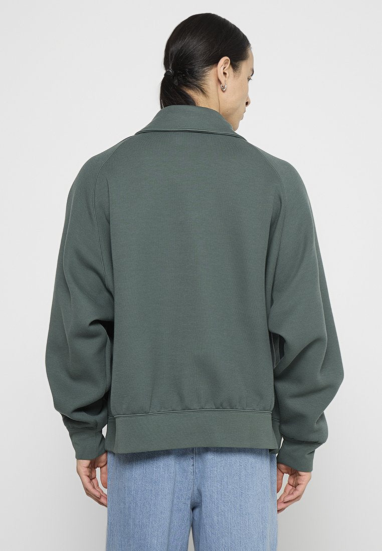 Nike Sportswear OVERSIZED