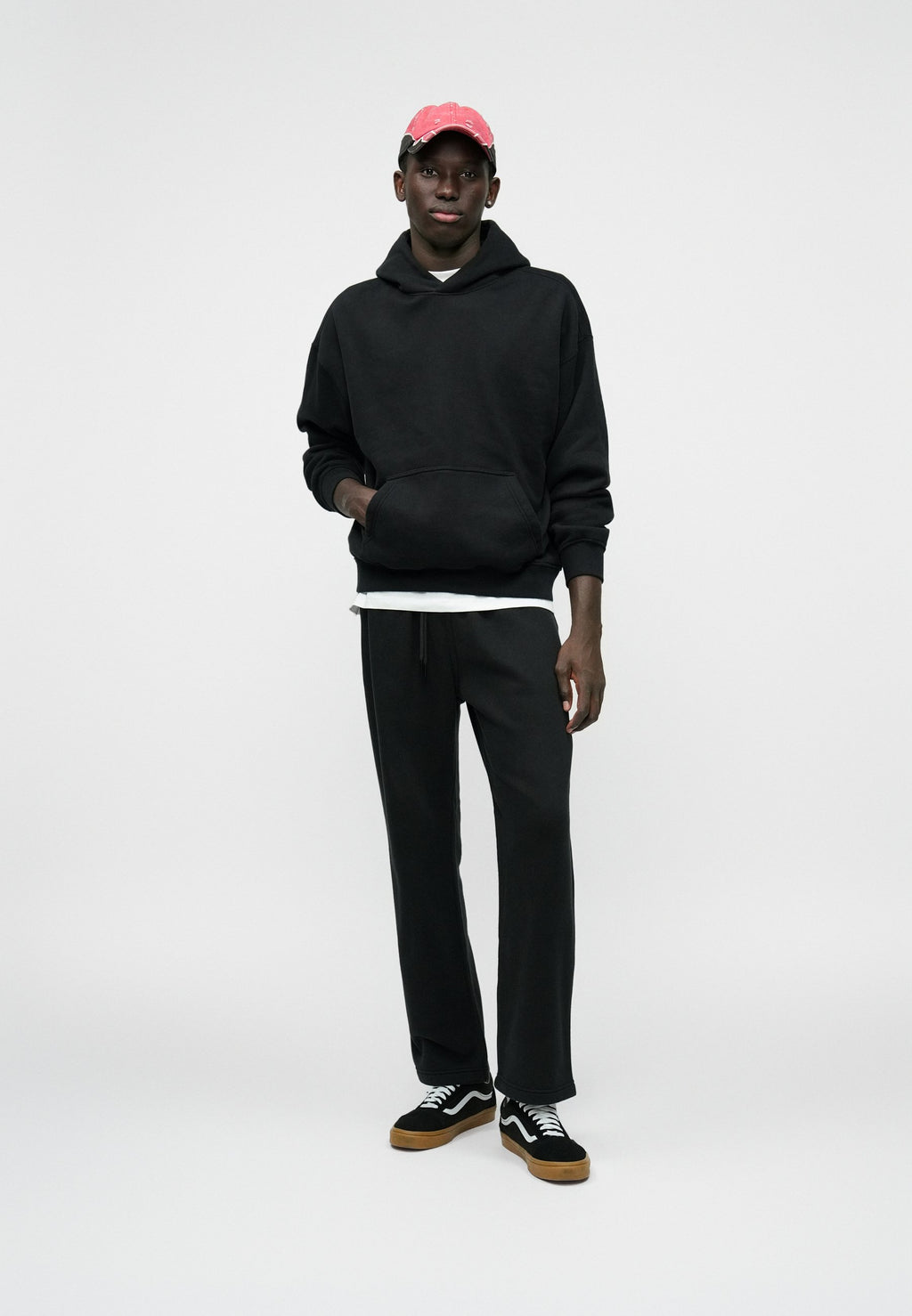 Abercrombie & Fitch ESSENTIALS
