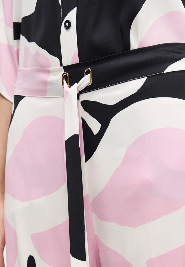 Diane von Furstenberg DIANE