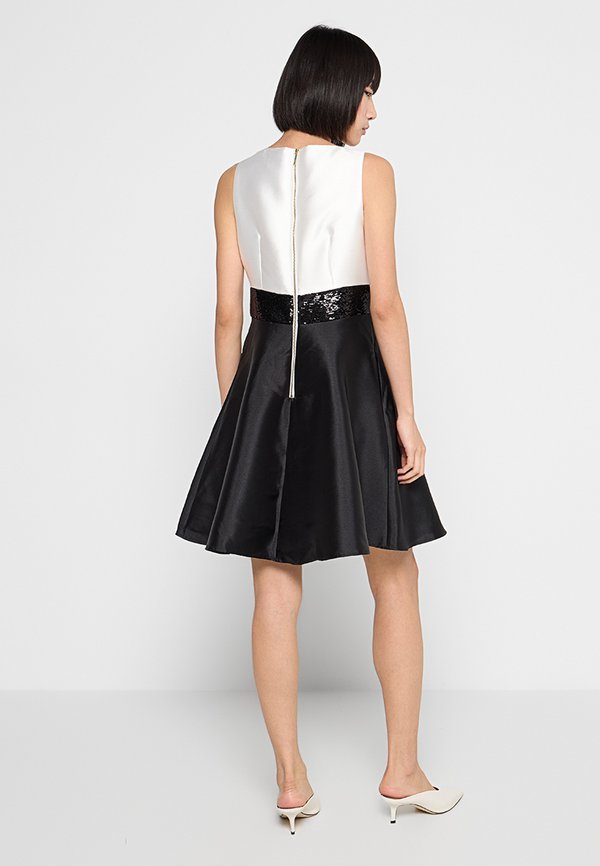 kate spade new york  FIT AND FLARE