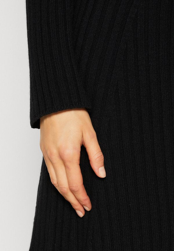 Marc O'Polo DRESS LONGSLEEVE ROUND NECK TRANSFER DETAIL