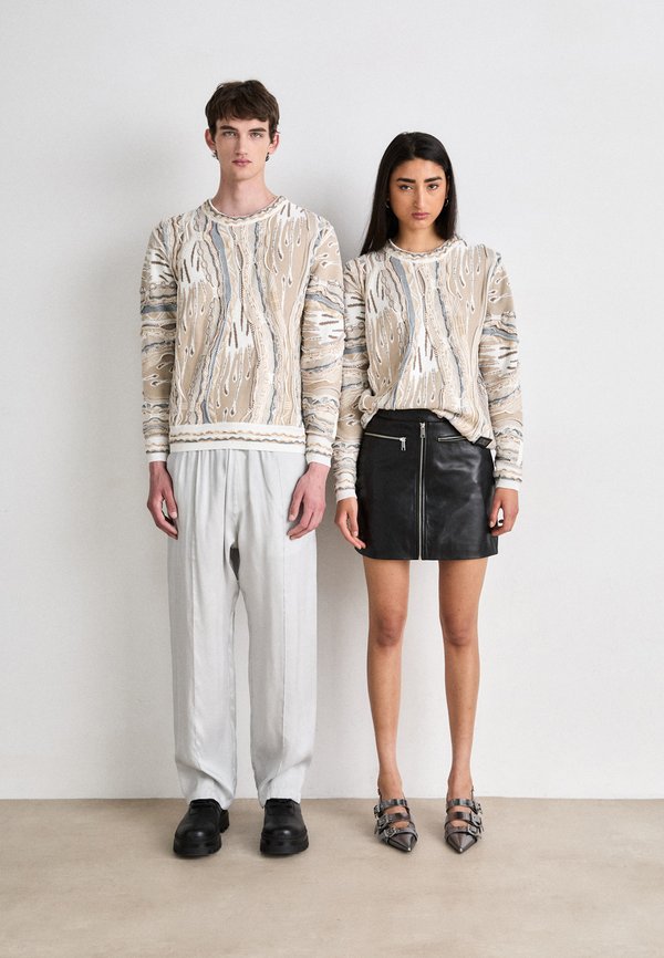 Carlo Colucci UNISEX