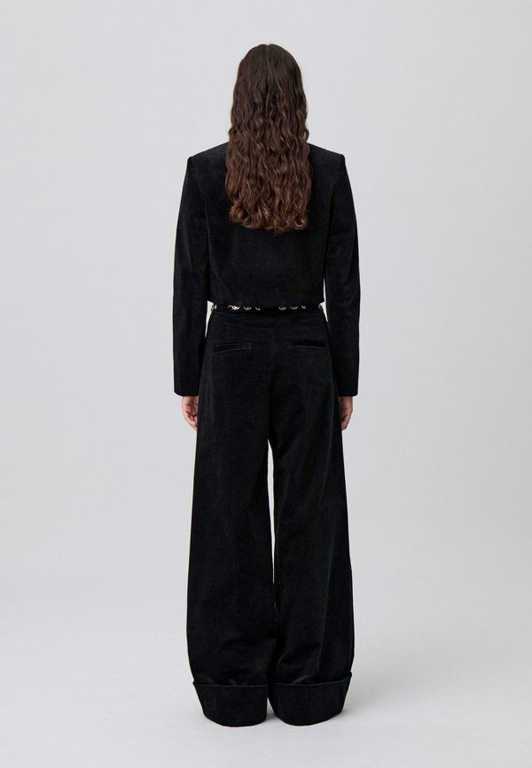 Claudie Pierlot